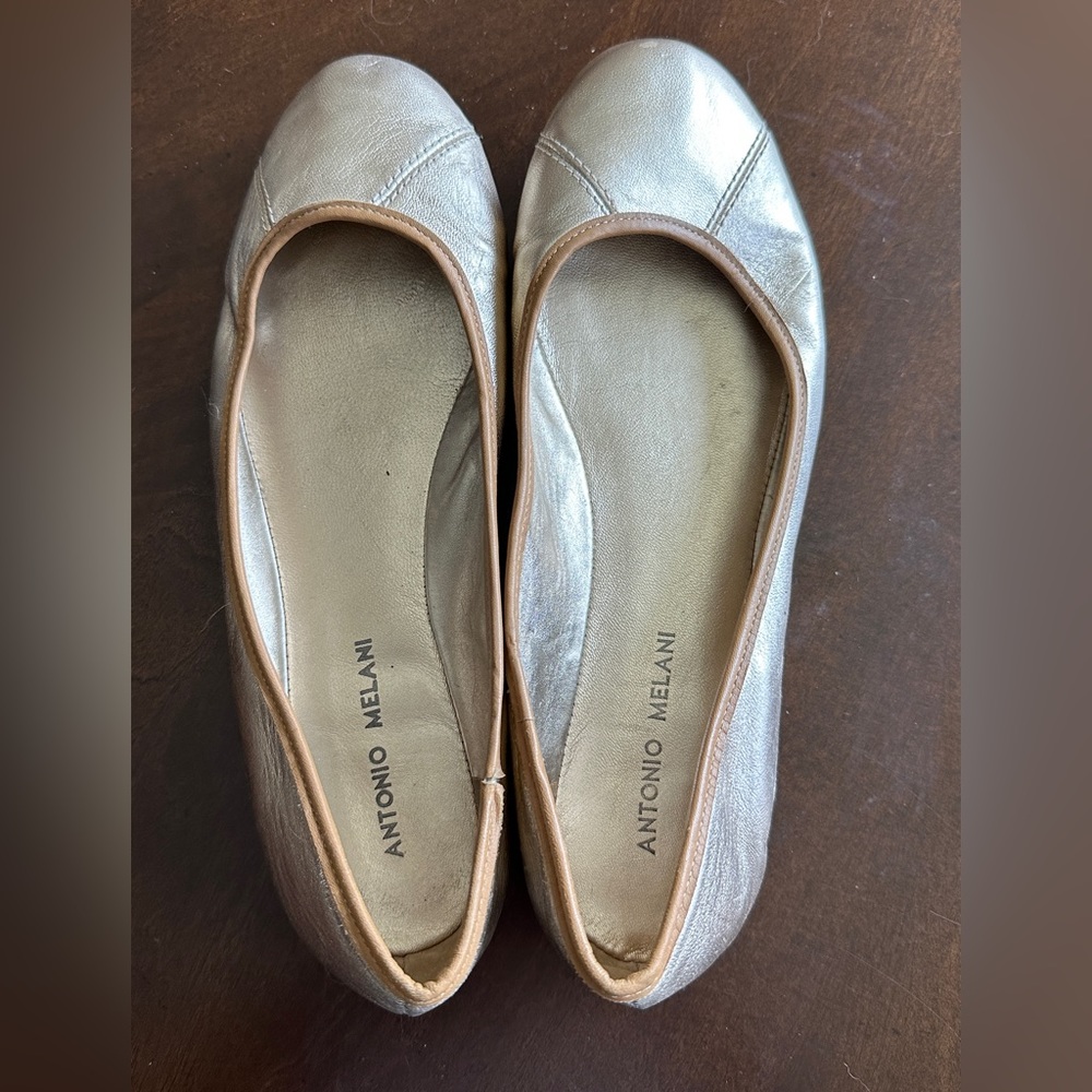ANTONIO MELANI Gold Flats